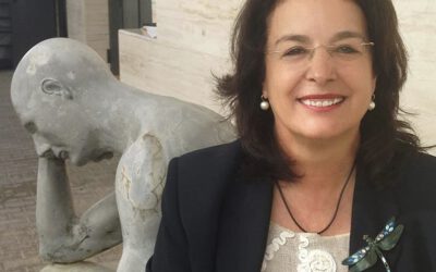 La presidenta de ACAMECO nombrada profesora honorífica de la ULPGC